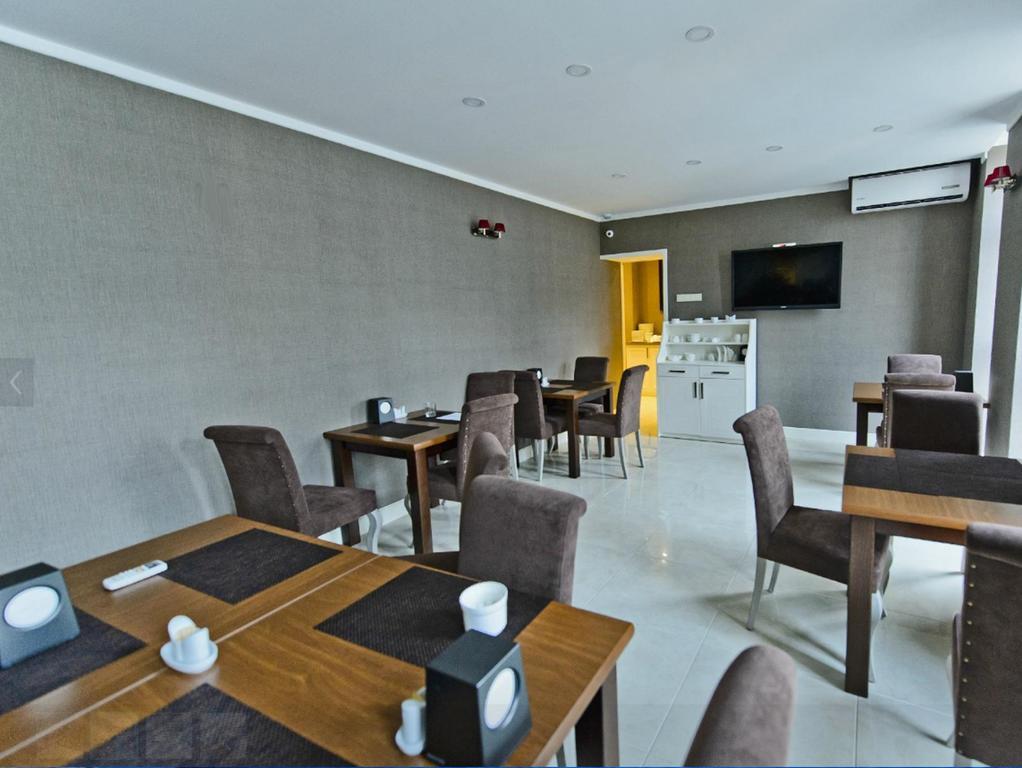 Sea Towers 2 Room Apartment Batoemi Buitenkant foto